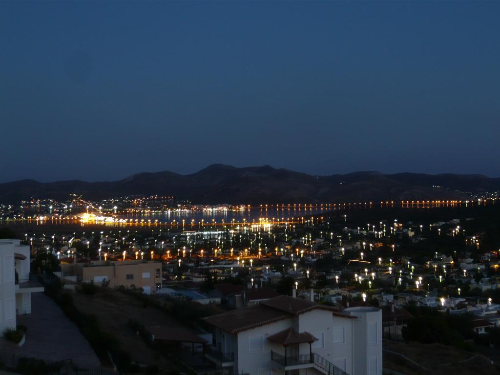 アナヴィソスSeaview Near Athens & Sounioアパートメント エクステリア 写真