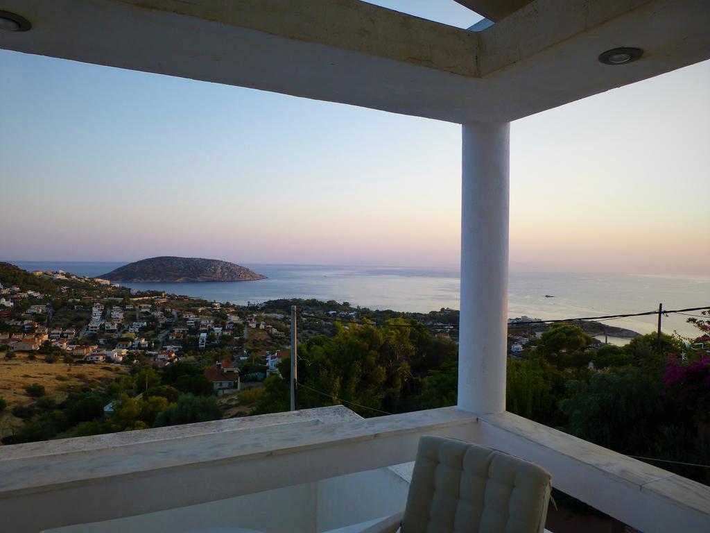 アナヴィソスSeaview Near Athens & Sounioアパートメント エクステリア 写真
